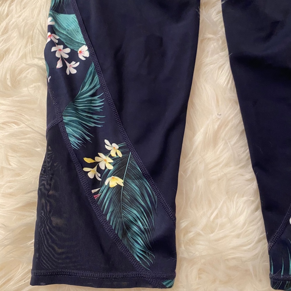 Gapfit eclipse capris - Picture 11 of 11
